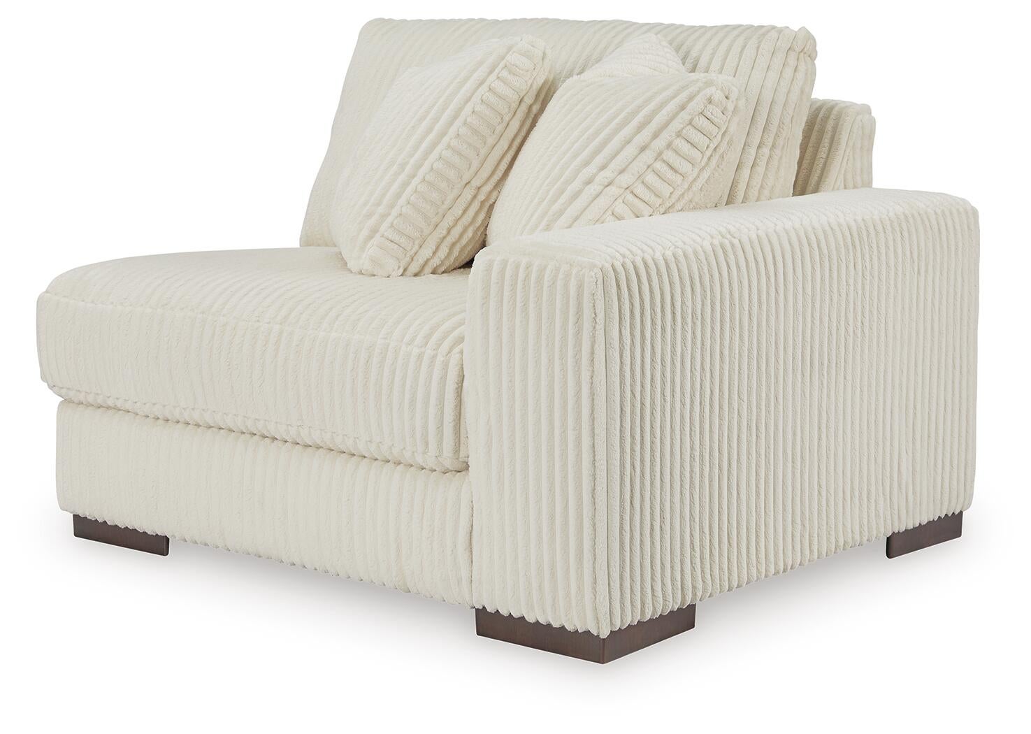Lindyn 6-Piece Sectional Signature Design by Ashley®