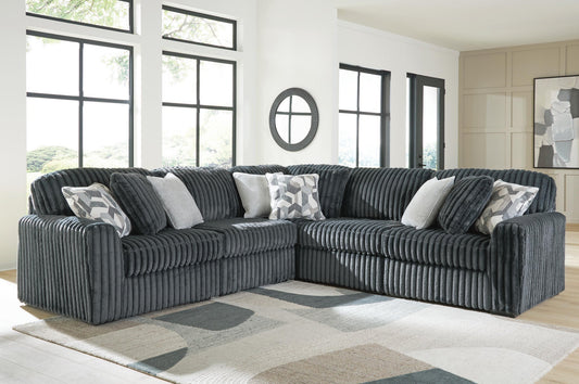 Midnight-Madness 5-Piece Sectional Signature Design by Ashley®