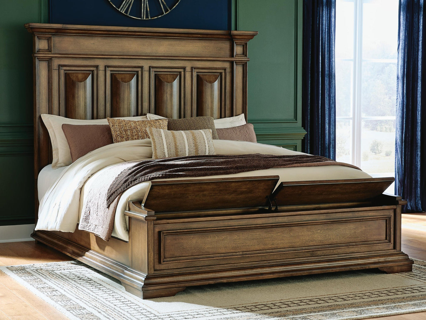 Frantanna California  Panel Storage Bed Signature Design by Ashley®