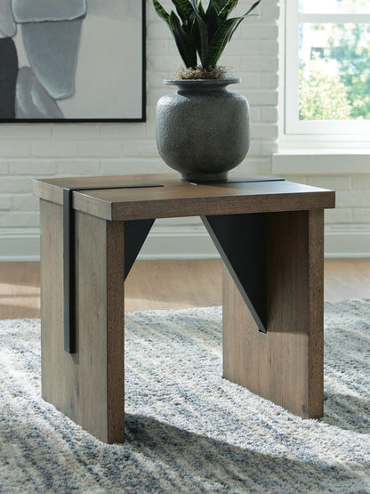 Kandinew Square End Table Signature Design by Ashley®