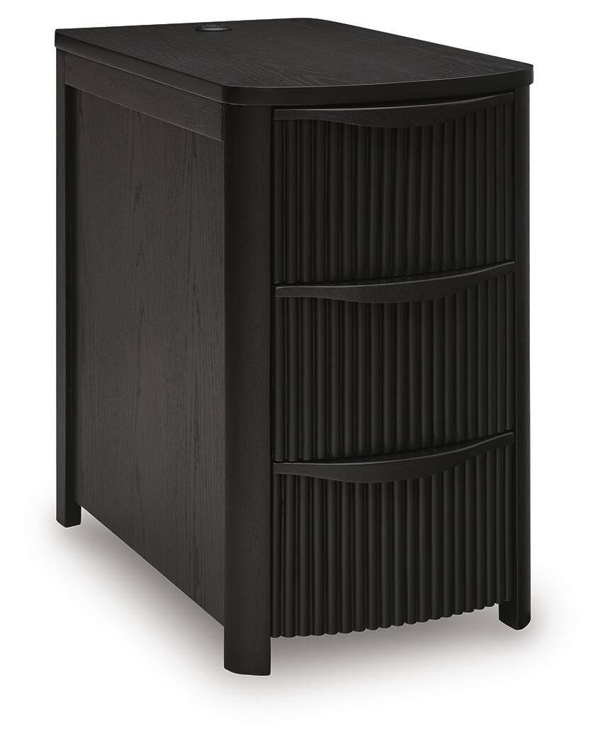 Camdill Chair Side End Table Signature Design by Ashley®