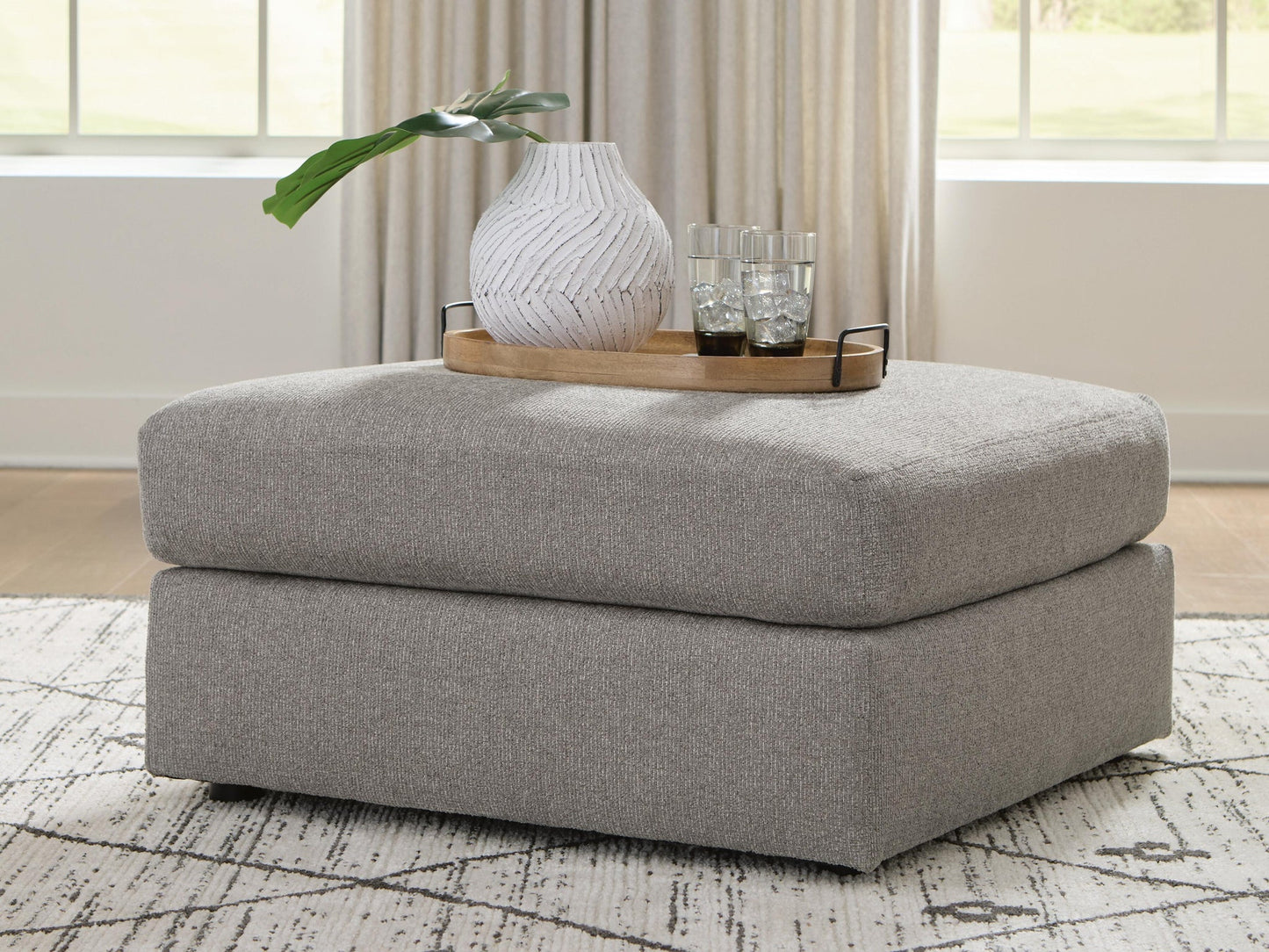 Lindon Oversized Accent Ottoman Benchcraft®