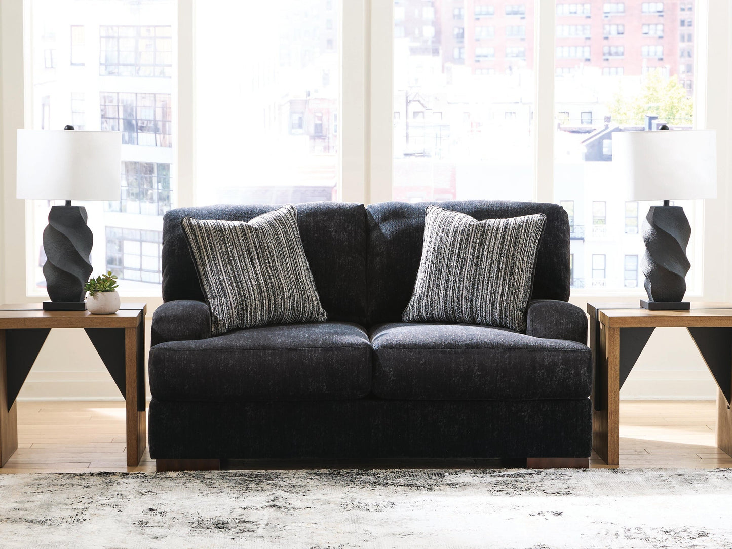 Whitmore Manor Loveseat Benchcraft®