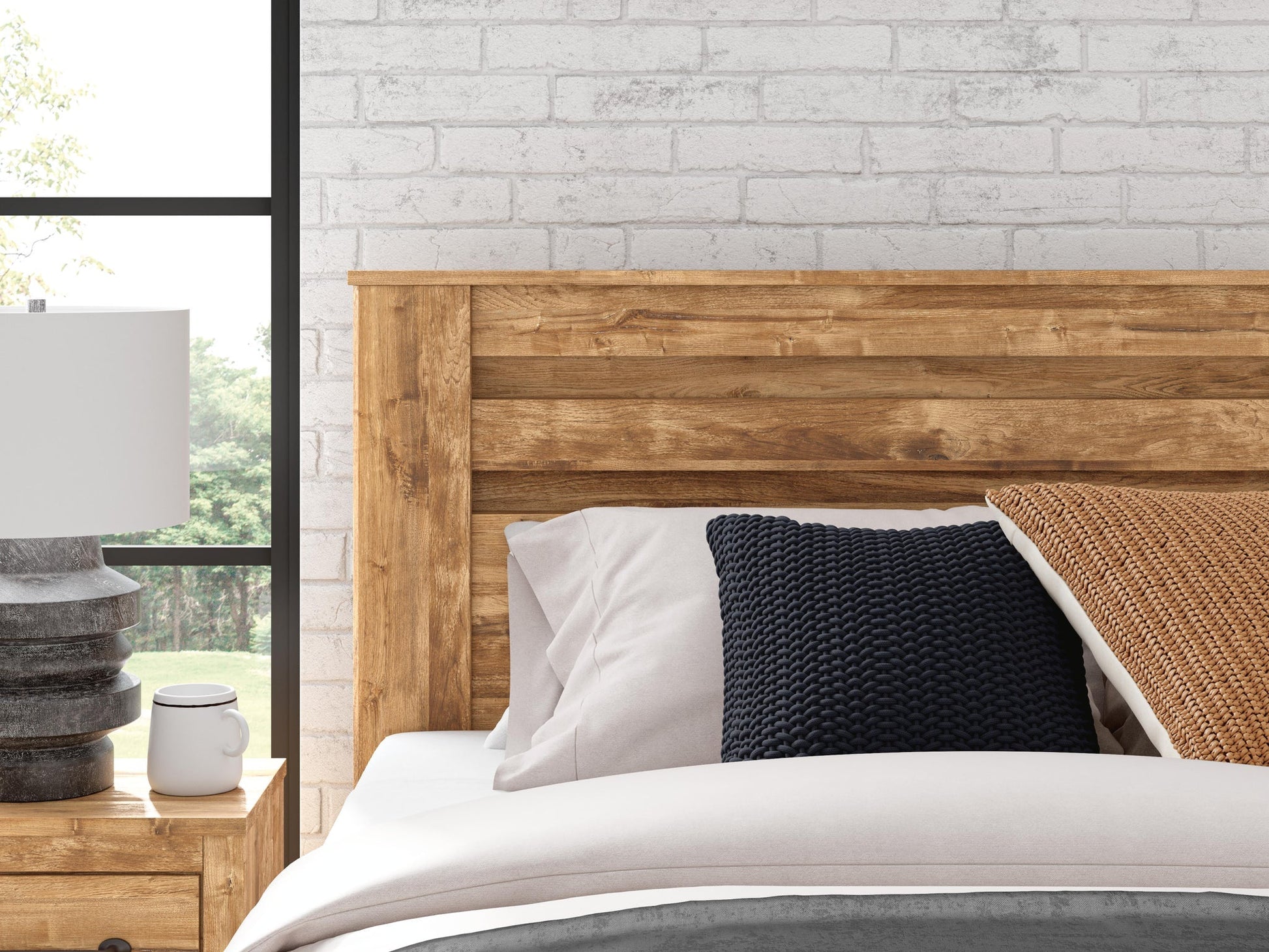 Maystonna  Panel Bed Signature Design by Ashley®