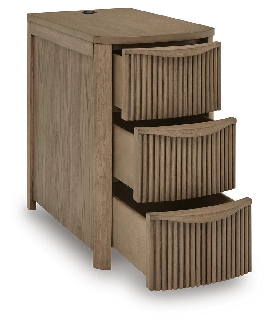 Camdill Chair Side End Table Signature Design by Ashley®