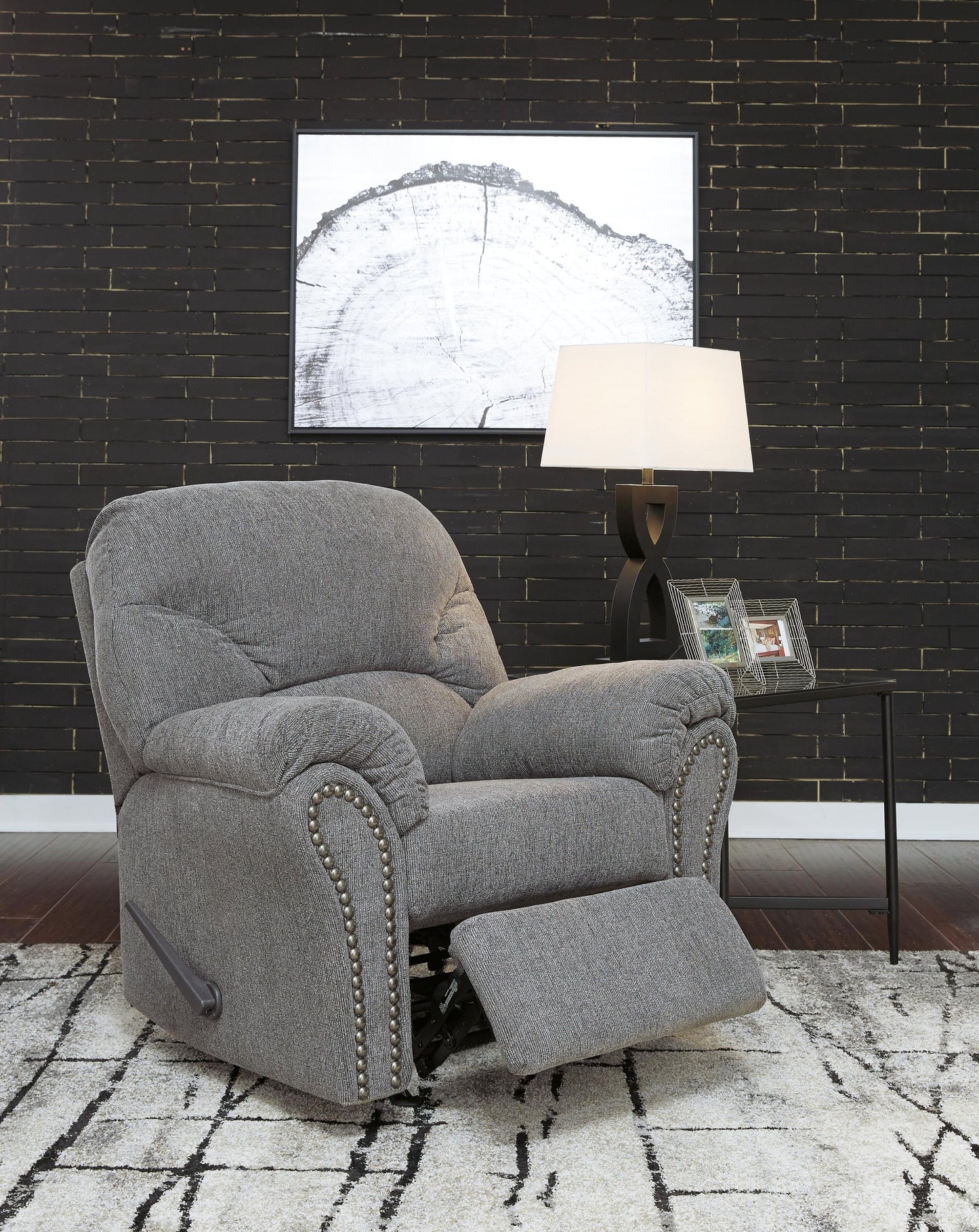 Allmaxx Sofa, Loveseat and Recliner Benchcraft®