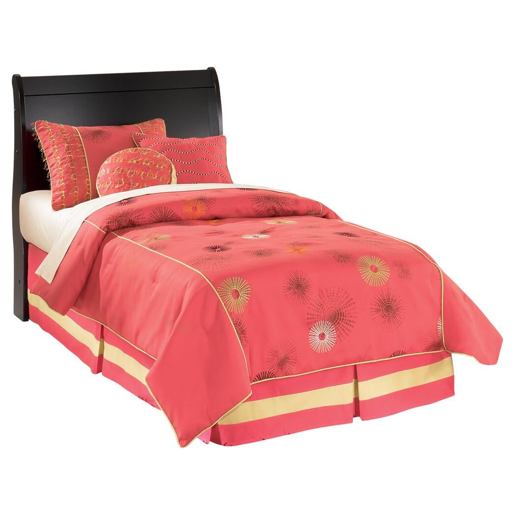 Huey Vineyard  Sleigh Headboard Bed With Mirrored Dresser Signature Design by Ashley®