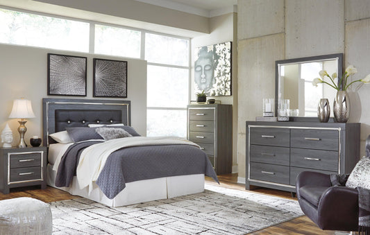 Lodanna / Upholstered Panel Headboard Bed With Mirrored Dresser, Chest And Nightstand Signature Design by Ashley®