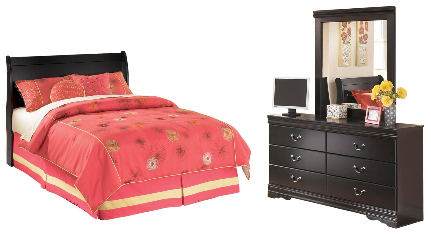 Huey Vineyard  Sleigh Headboard Bed With Mirrored Dresser Signature Design by Ashley®