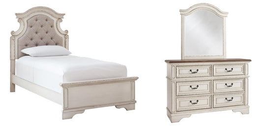 Realyn  Panel Bed With Mirrored Dresser Signature Design by Ashley®