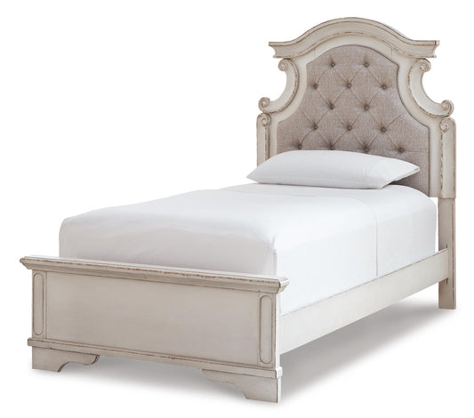 Realyn  Panel Bed With Mirrored Dresser, Chest And Nightstand Signature Design by Ashley®