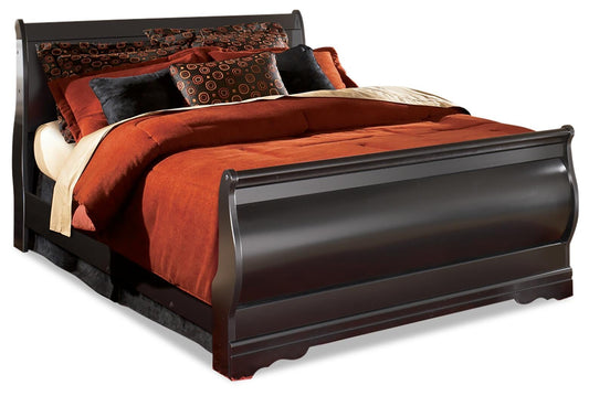 Huey Vineyard  Sleigh Bed With Mirrored Dresser And Nightstand Signature Design by Ashley®