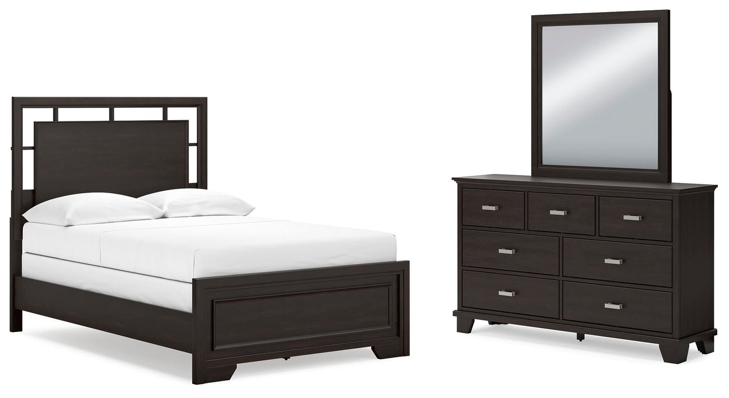Covetown  Panel Bed With Mirrored Dresser Signature Design by Ashley®