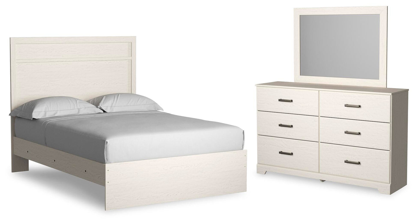 Stelsie  Panel Bed With Mirrored Dresser Signature Design by Ashley®