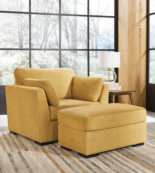Keerwick Chair and Ottoman Signature Design by Ashley®