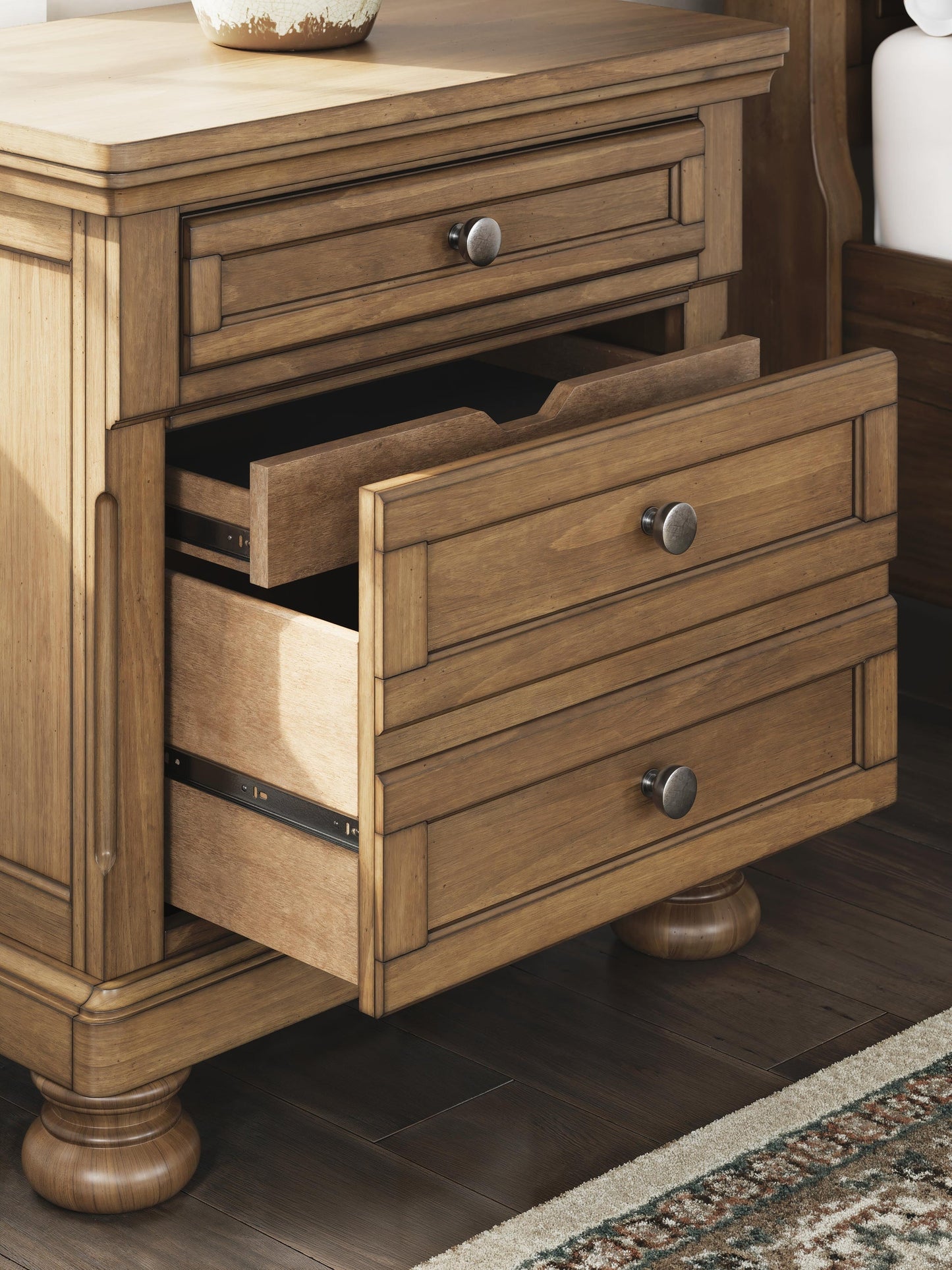 Vandenmore California  Panel Bed With Mirrored Dresser, Chest And Nightstand Signature Design by Ashley®