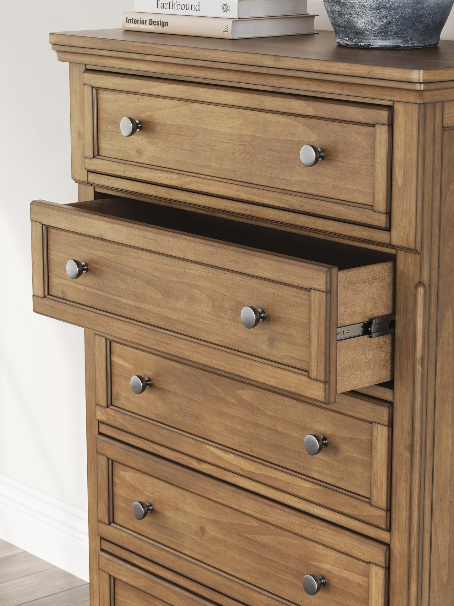 Vandenmore  Panel Bed With Mirrored Dresser And Nightstand