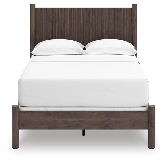 Pamytta  Panel Bed, Dresser, Mirror, Chest And Nightstand Signature Design by Ashley®