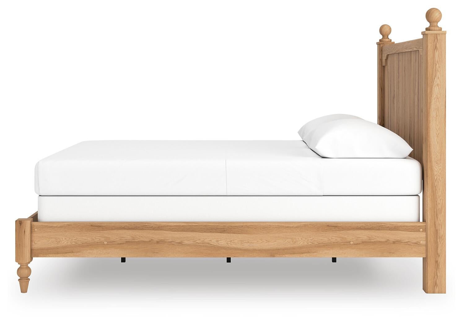 Galletyn  Panel Bed With Mirrored Dresser Signature Design by Ashley®