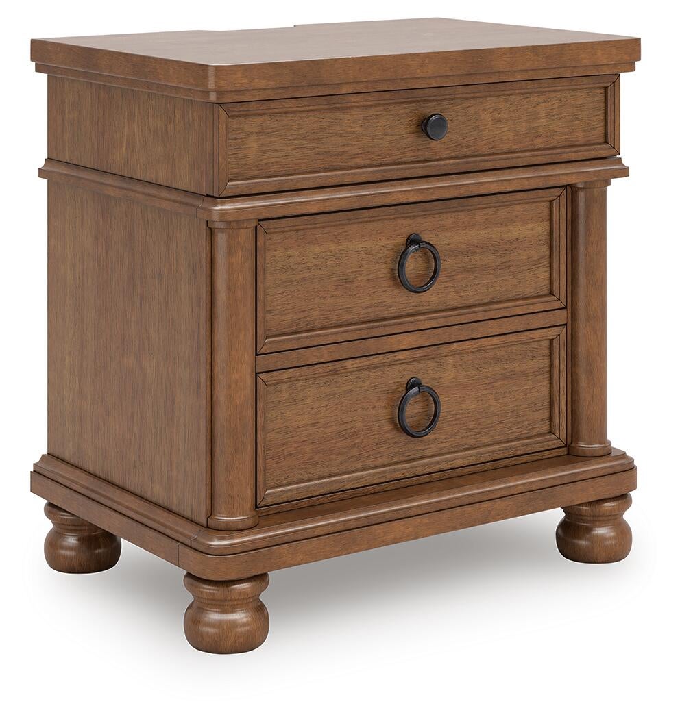 Chadworth  Poster Bed With Mirrored Dresser And Nightstand Signature Design by Ashley®