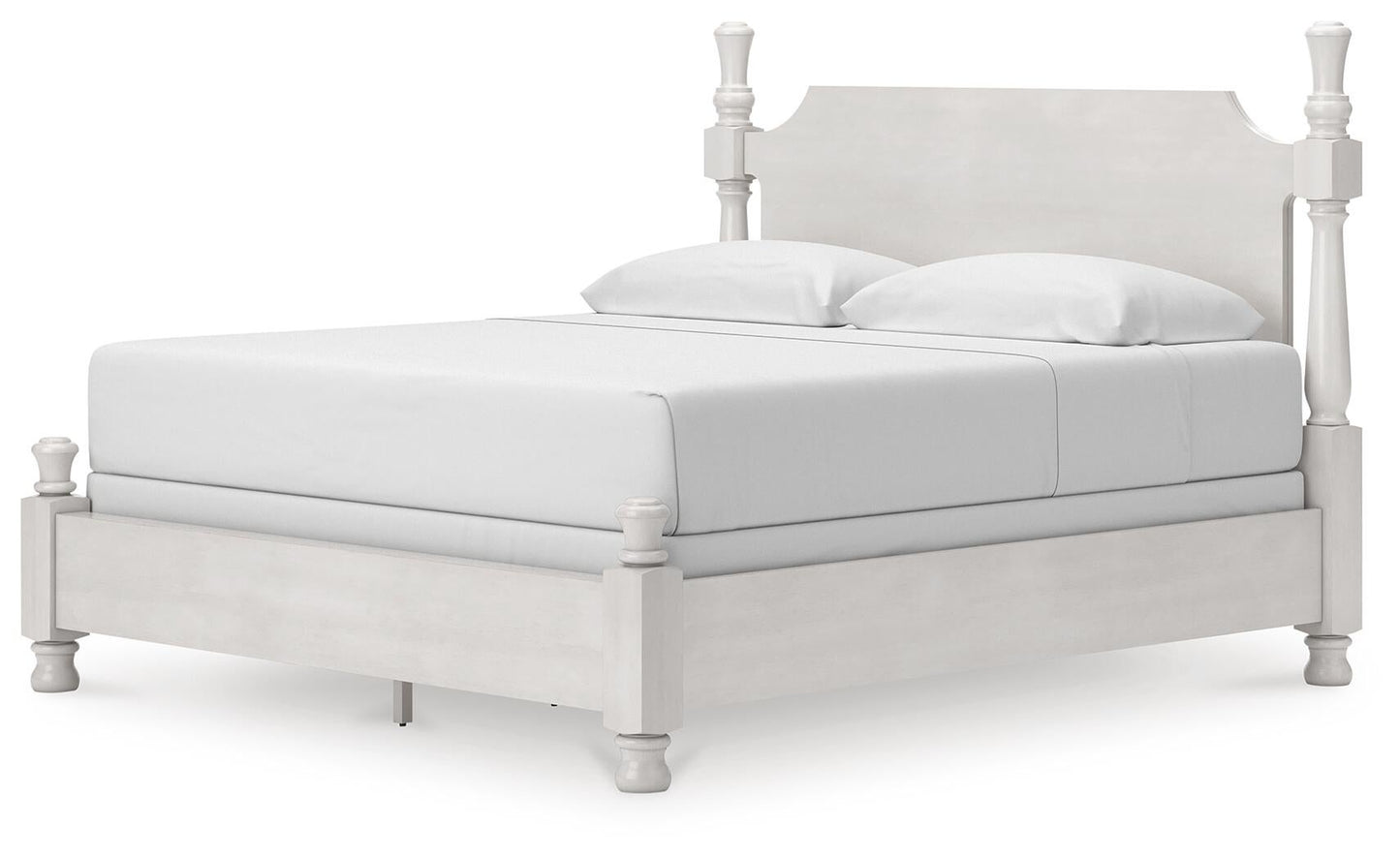 Chadworth  Poster Bed, Dresser, Mirror And Nightstand Signature Design by Ashley®