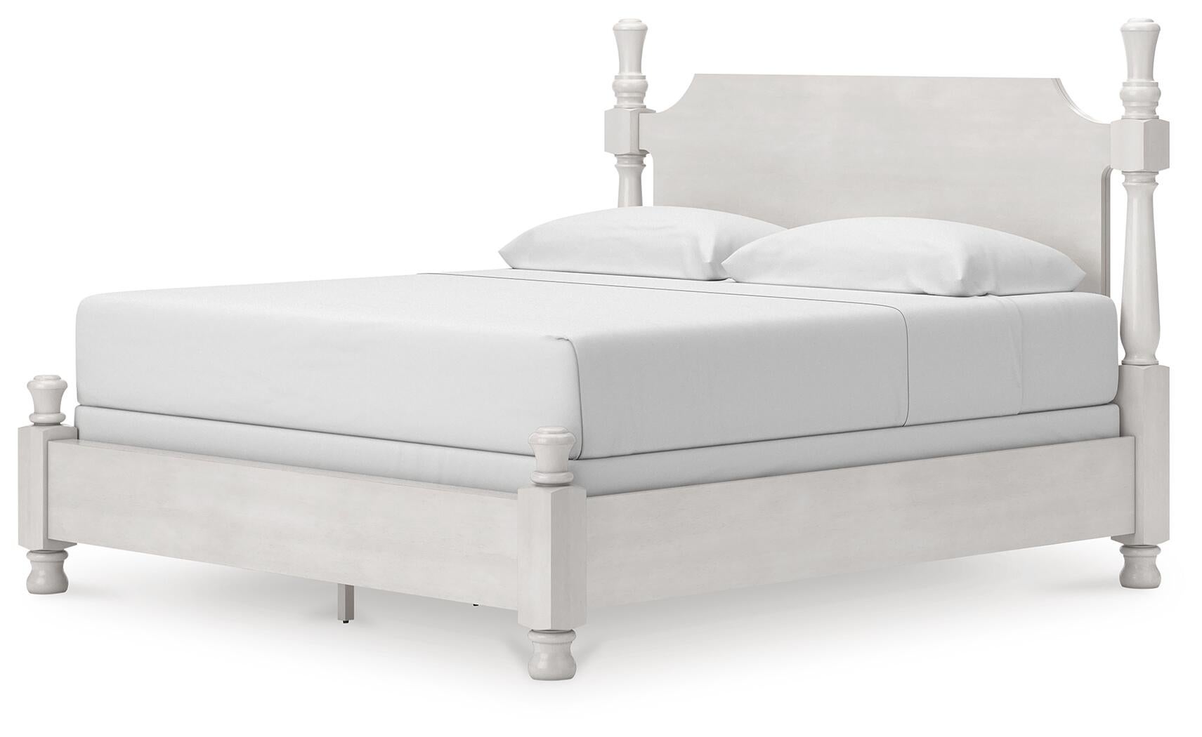 Chadworth  Poster Bed, Dresser, Mirror And Nightstand Signature Design by Ashley®