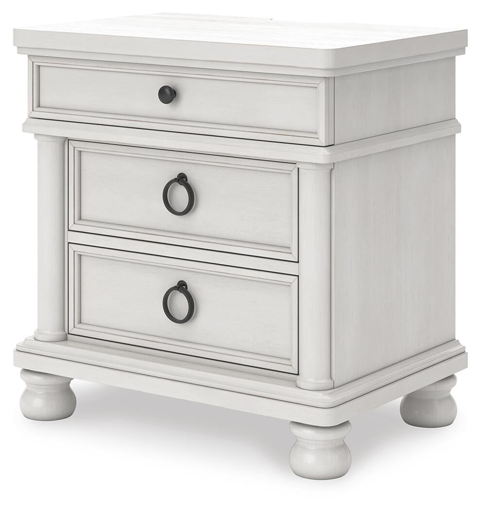 Chadworth  Poster Bed, Dresser, Mirror And Nightstand Signature Design by Ashley®