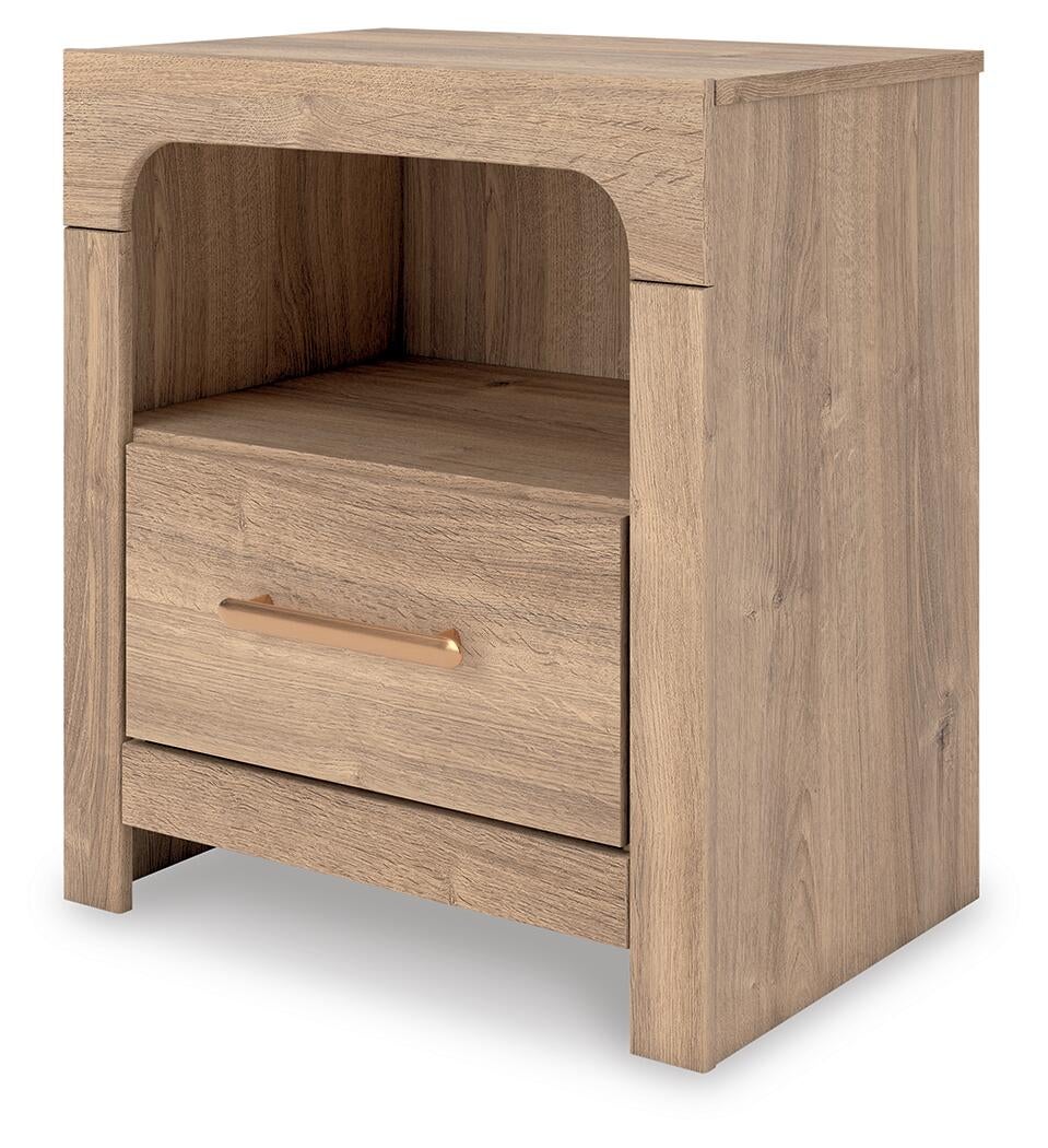 Hollymount  Upholstered Panel Bed, Dresser, Mirror And Nightstand Signature Design by Ashley®