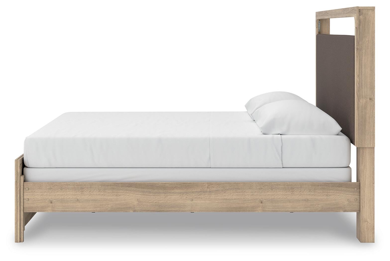 Hollymount  Upholstered Panel Bed, Dresser And Mirror Signature Design by Ashley®