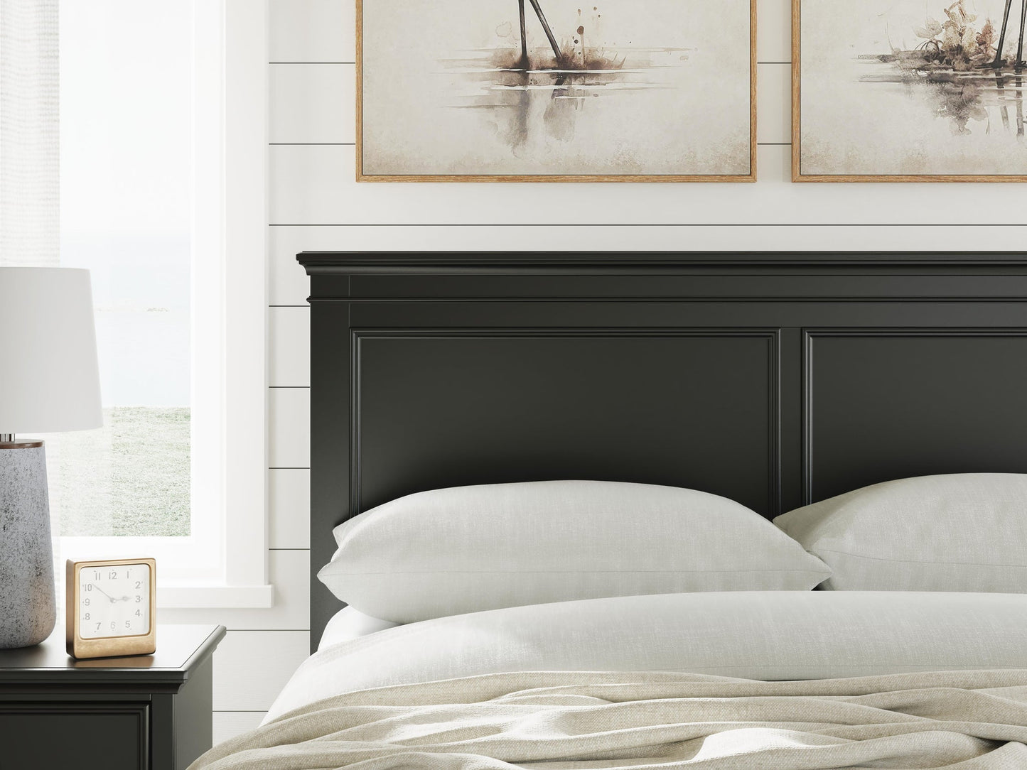Lanolee  Panel Storage Bed, Dresser And Mirror Signature Design by Ashley®