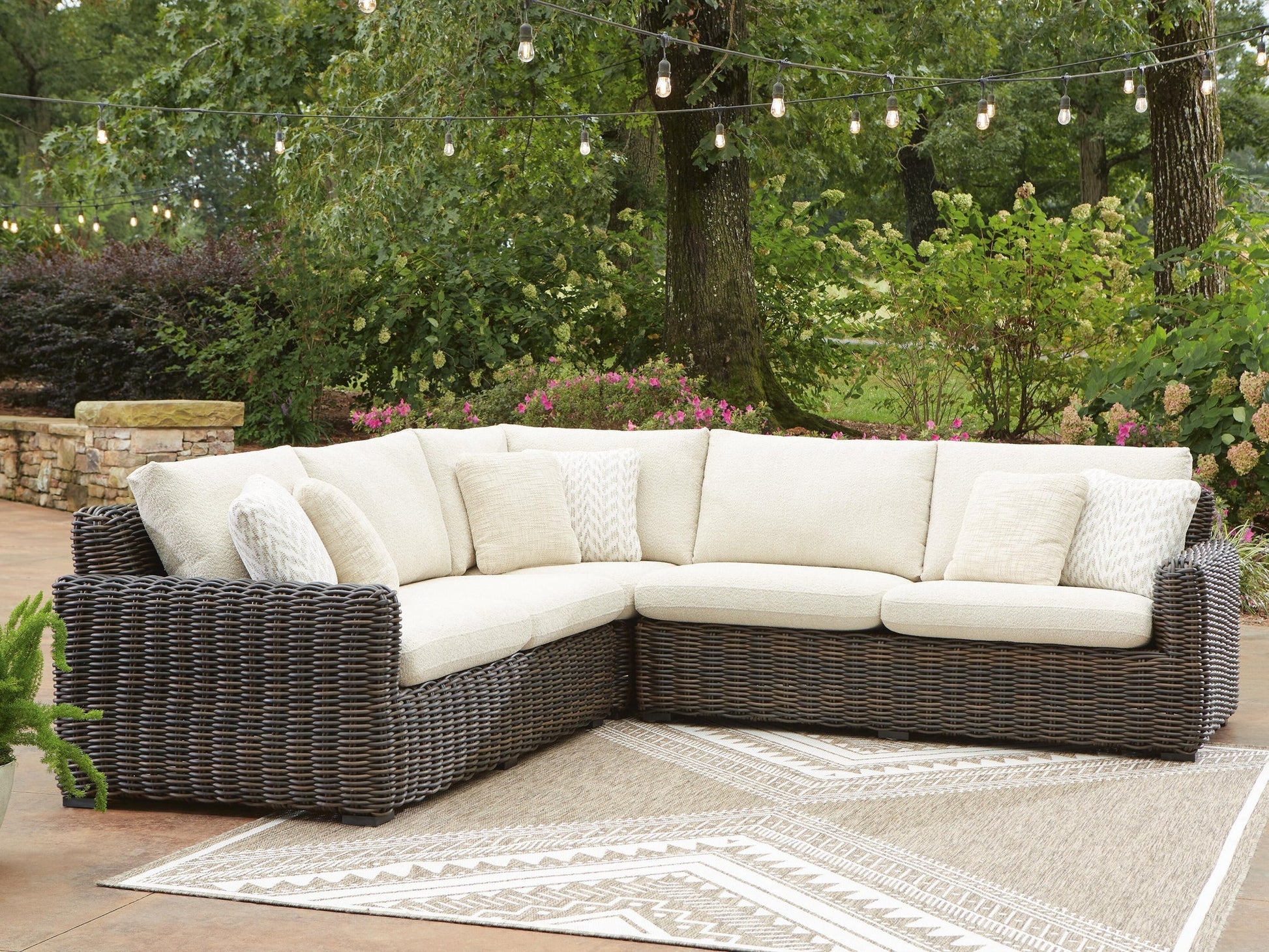 Kimora 3-Piece Outdoor Sectional Signature Design by Ashley®
