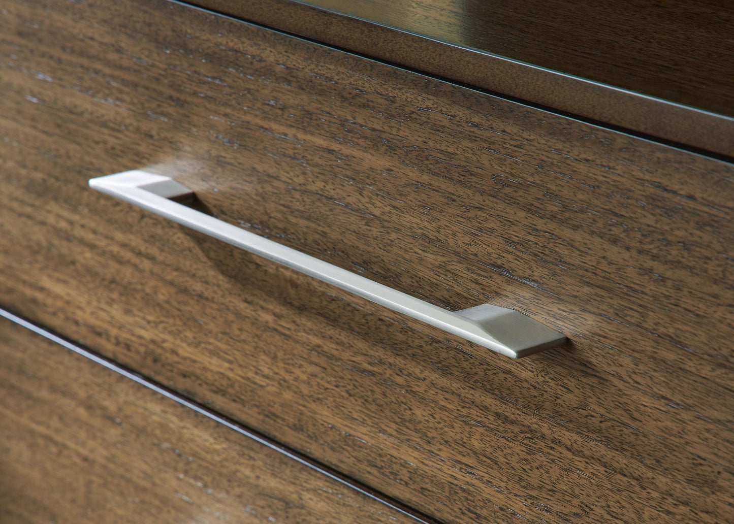 Marxmore Dresser Benchcraft®
