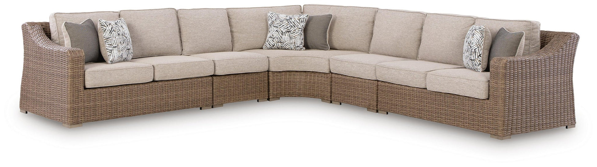 Laguna Heights 5-Piece Outdoor Sectional Signature Design by Ashley®