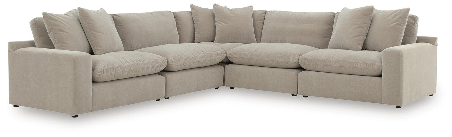 Maxton Heights 5-Piece Sectional Benchcraft®