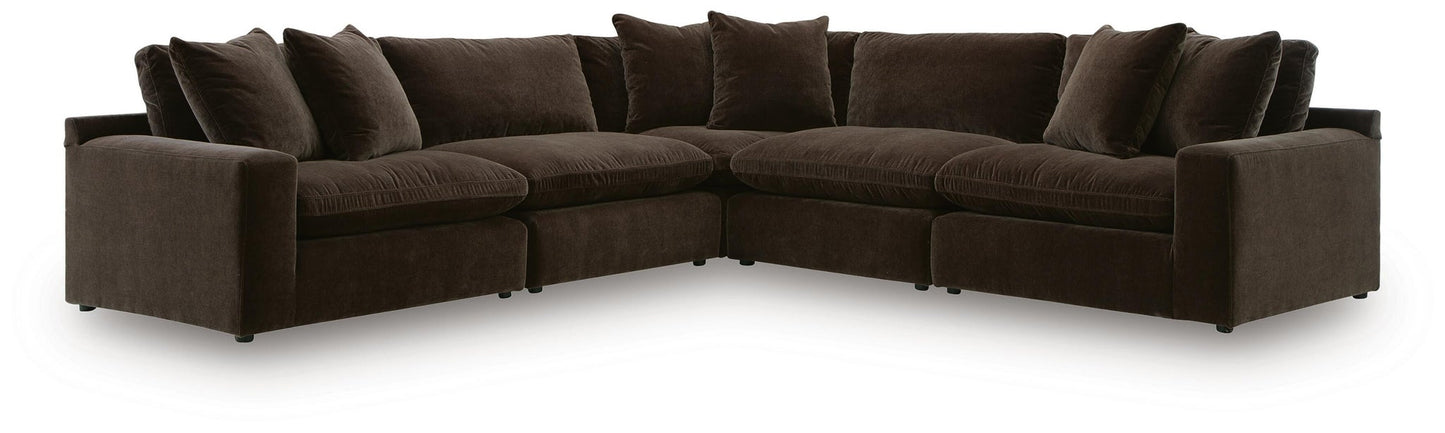 Maxton Heights 5-Piece Sectional Benchcraft®