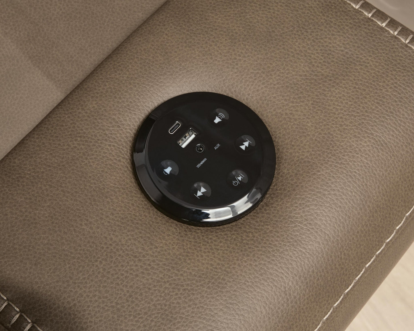 Max-Momentum 7-Piece Power Reclining Sectional with Audio Consoles Signature Design by Ashley®