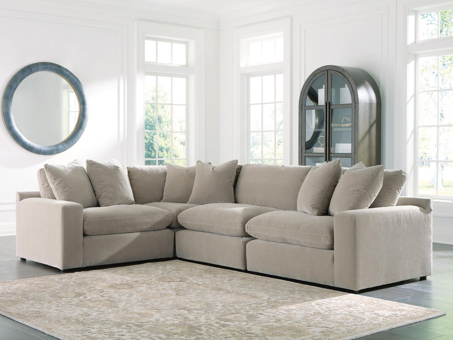 Maxton Heights 4-Piece Sectional Benchcraft®