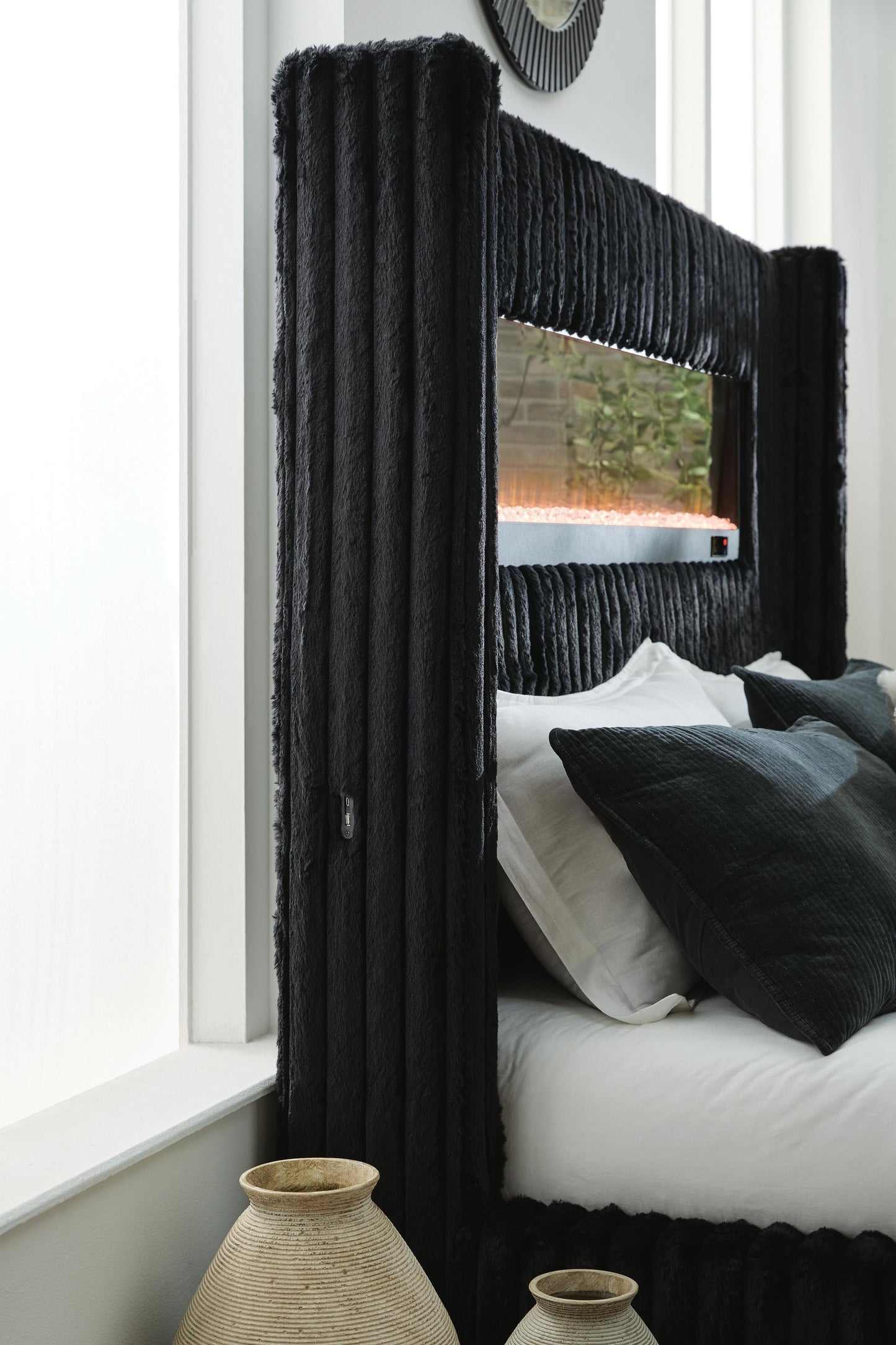 Tayleena  Upholstered Bed With Fireplace And Wireless Audio Signature Design by Ashley®
