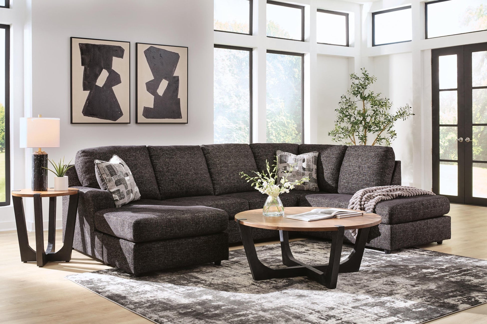 Lentiz 2-Piece Sectional with Chaise Signature Design by Ashley®