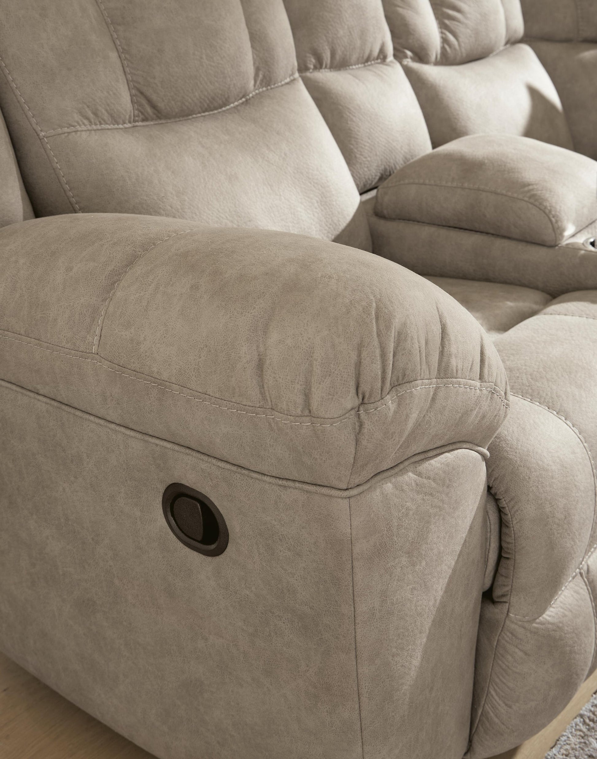 Pearce-Pike 3-Piece Reclining Sectional with Console Signature Design by Ashley®