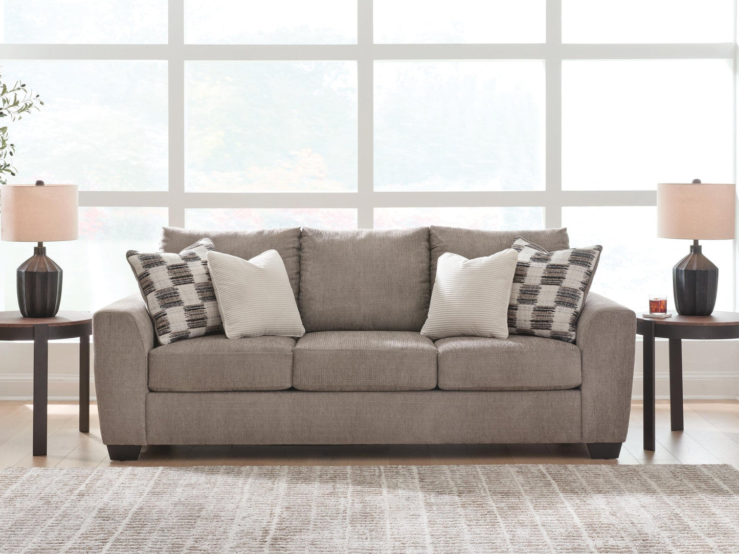 Loreo Sofa Benchcraft®
