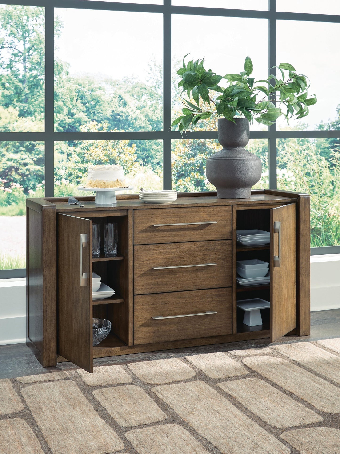 Marxmore Dining Room Server Benchcraft®