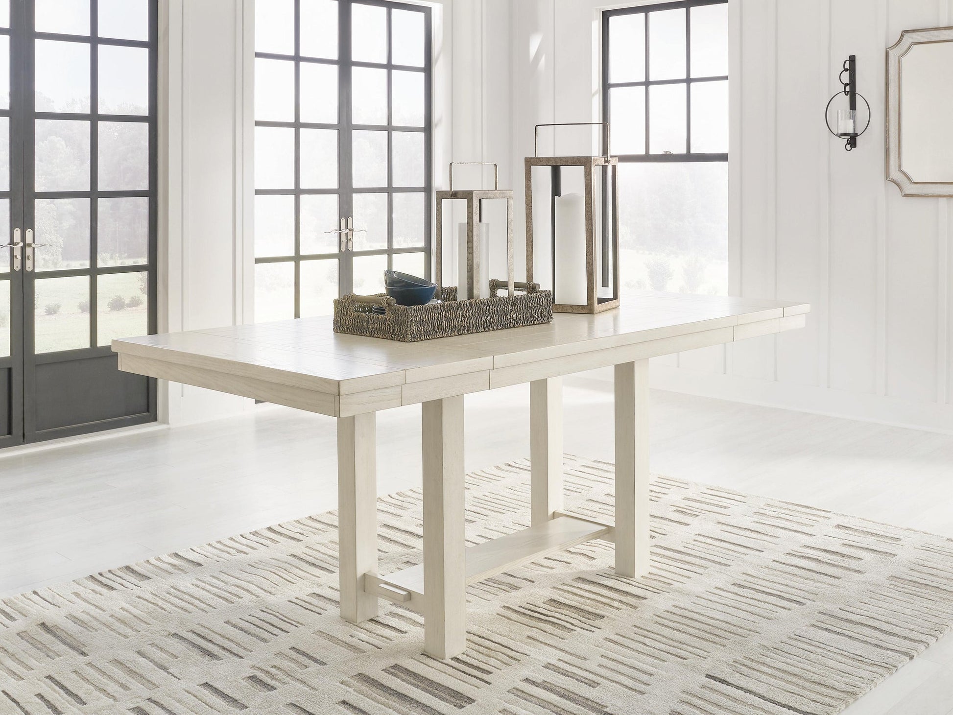 Robbinsdale RECT DRM Counter EXT Table Signature Design by Ashley®
