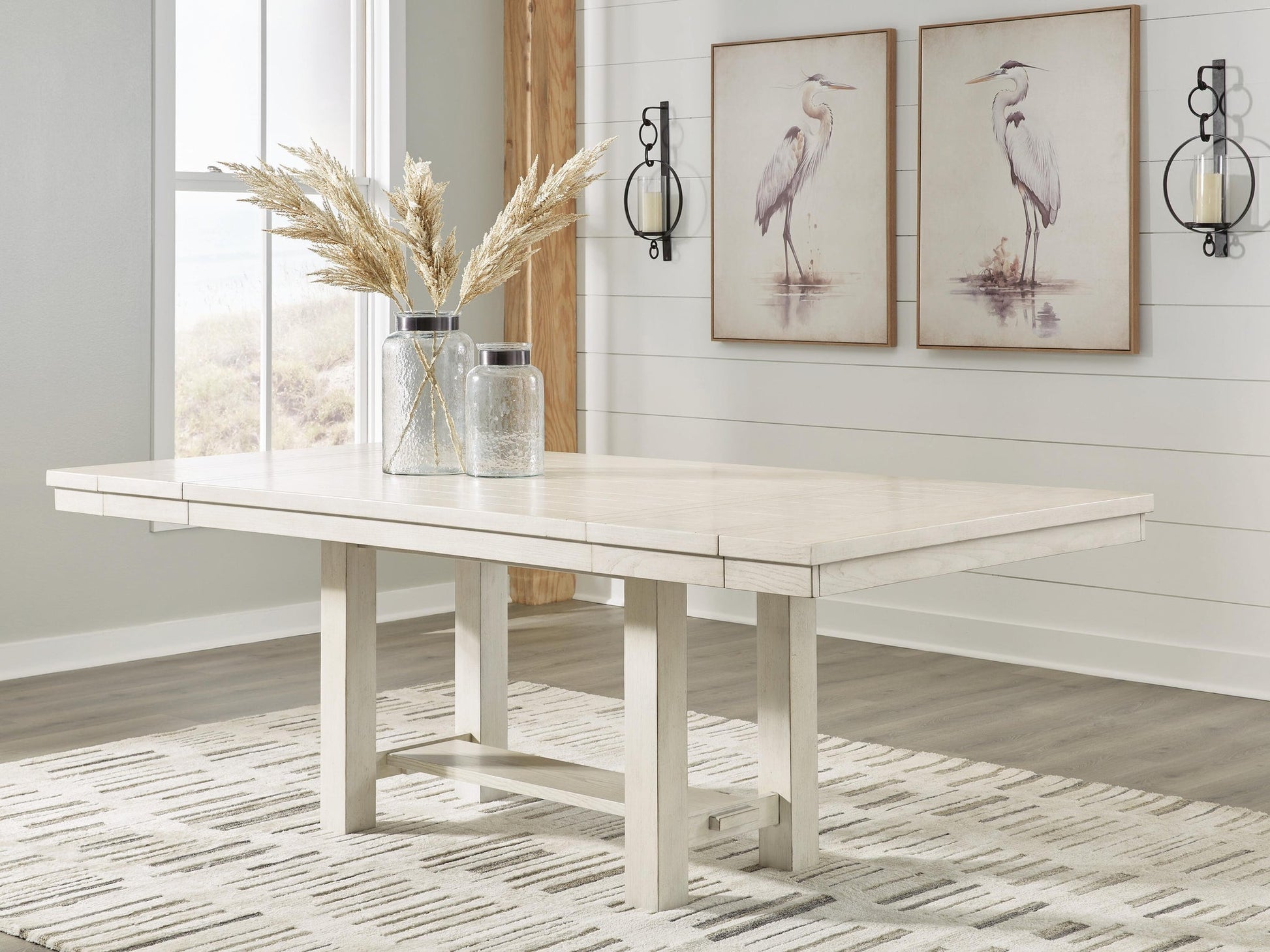 Robbinsdale RECT Dining Room EXT Table Signature Design by Ashley®