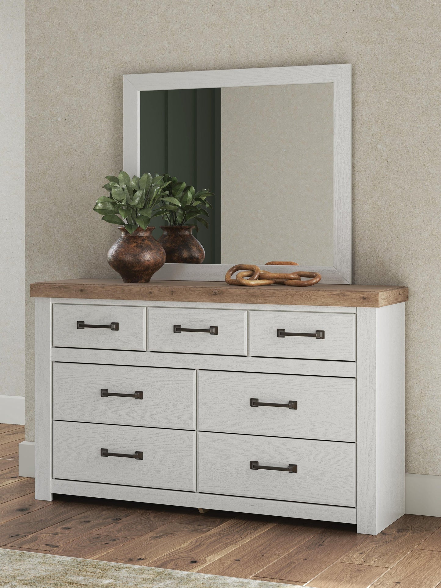 Savonport  Panel Bed, Dresser And Mirror Benchcraft®