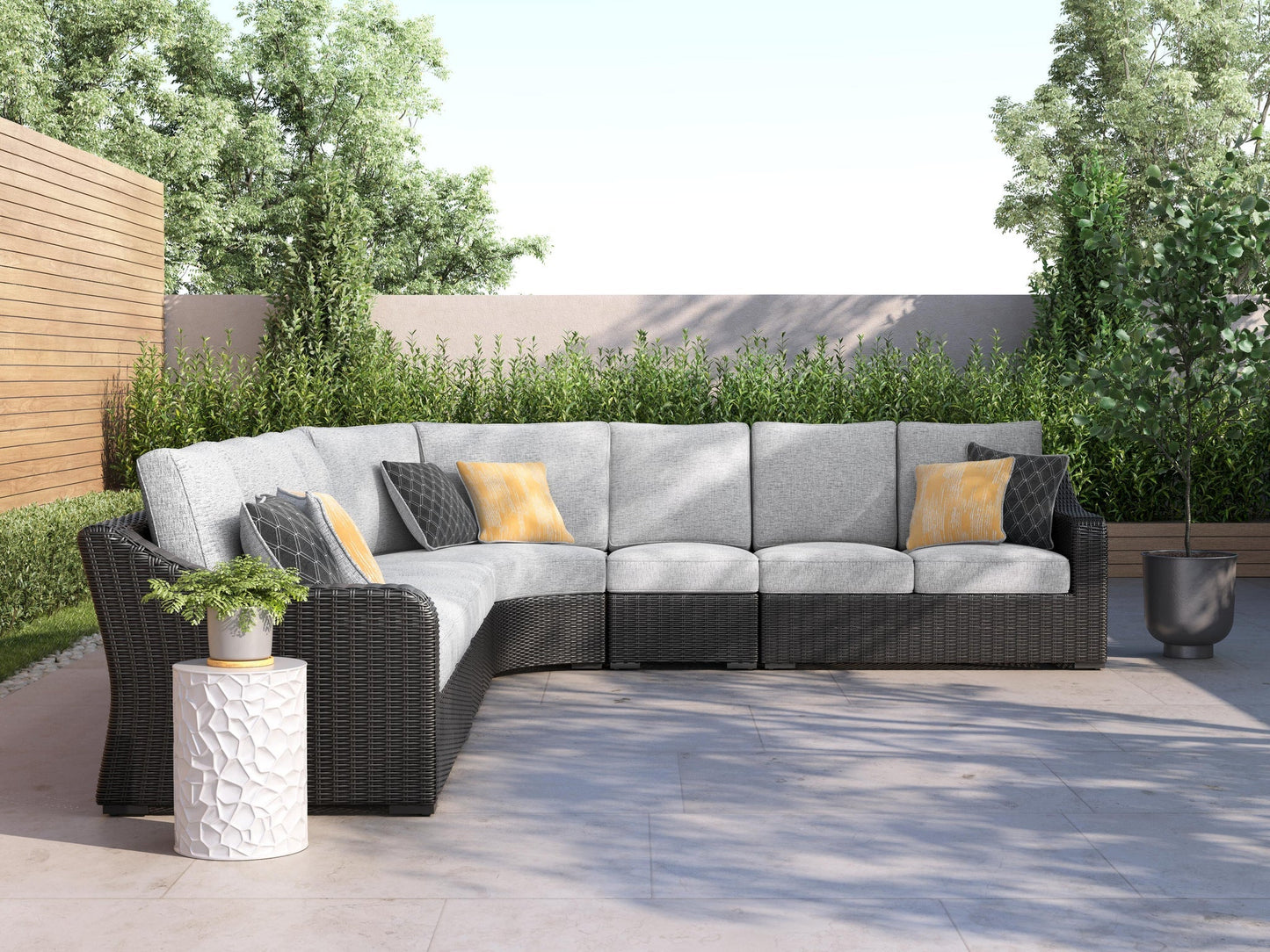 Beachcroft 6-Piece Outdoor Sectional Signature Design by Ashley®