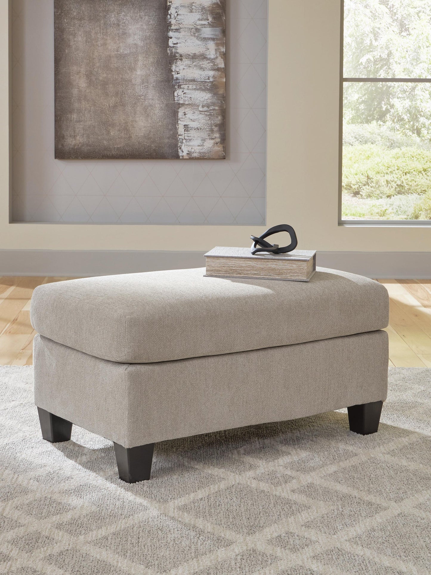 Willarae Ottoman Benchcraft®
