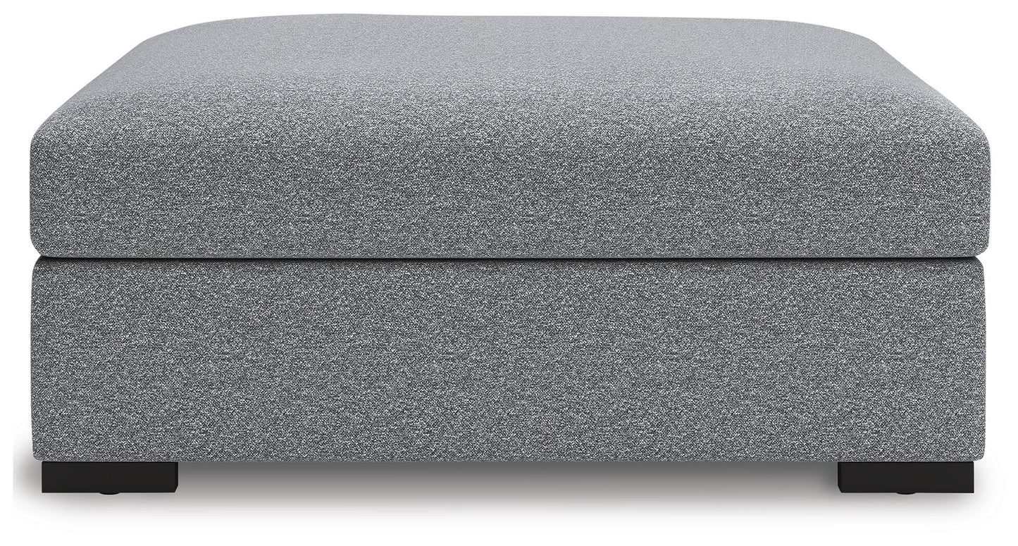 Bealton Oversized Accent Ottoman Benchcraft®