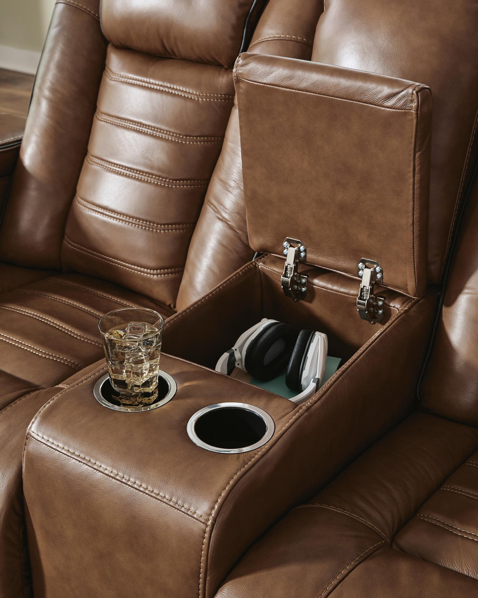 Gruaro PWR REC Loveseat/CON/ADJ HDRST Signature Design by Ashley®