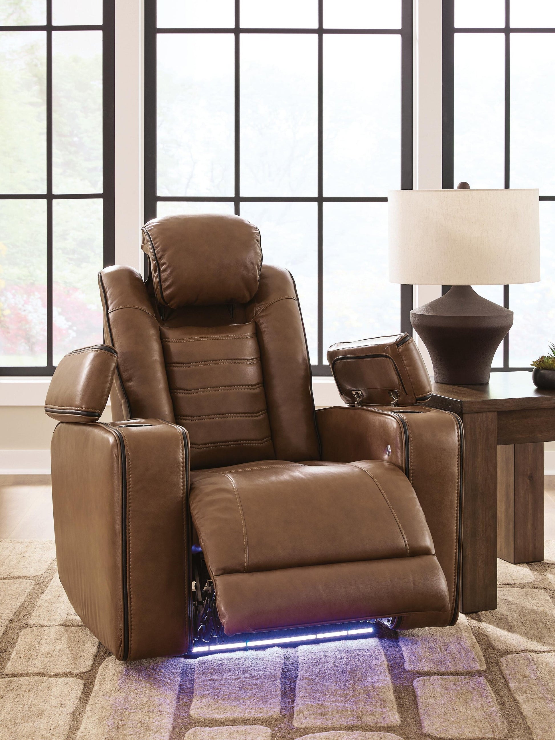 Gruaro PWR Recliner/ADJ Headrest Signature Design by Ashley®